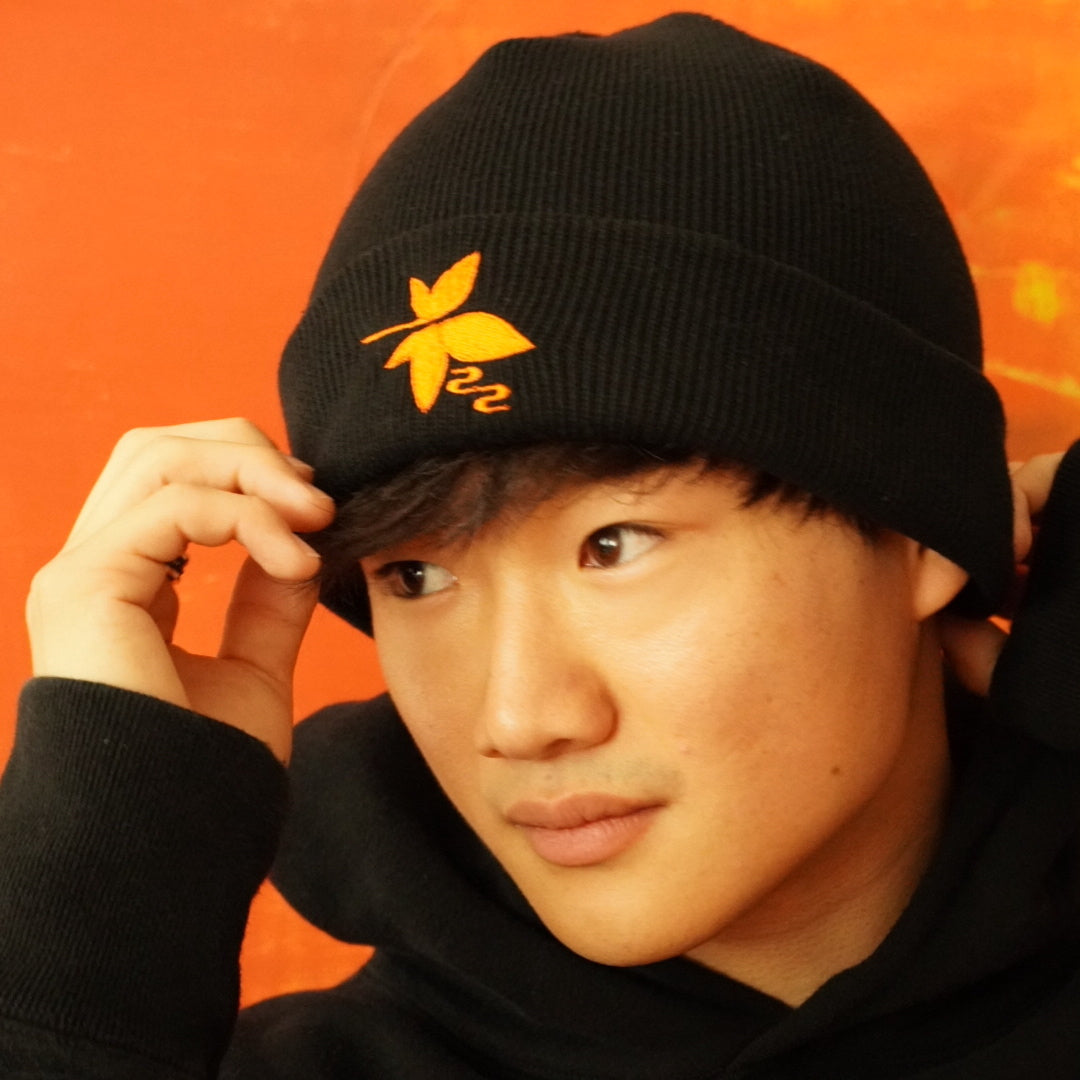 GOLDEN 1978 EMBROIDERY BEANIEビーニー Yuki Tsunoda Beanie (Orange & Turquoise Blue) – Yuki Tsunoda