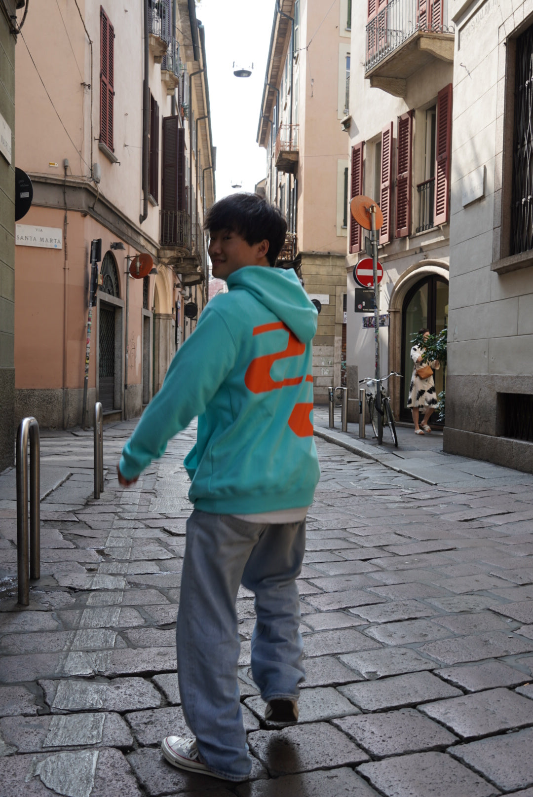Yuki Tsunoda Hoodie (Black or Turquoise Blue)